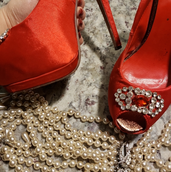 Red Rhinestone Heels - Picture 5 of 8